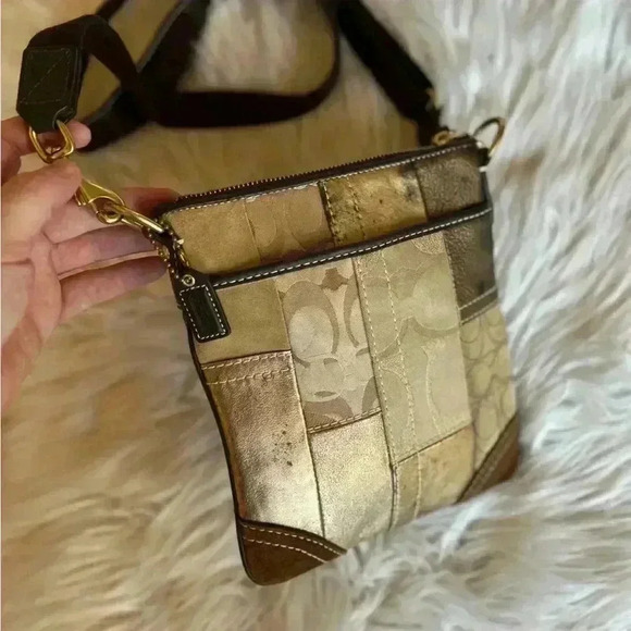 Coach F40970 Gold Metallic Leather Suede Signature Patchwork Crossbody Bag - Picture 11 of 13